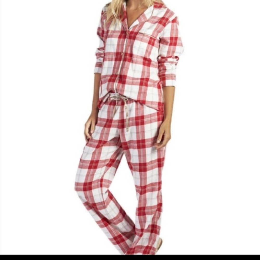 UGG Women's Raven Plaid Cotton Flannel Pajama Set Red White Blue medium